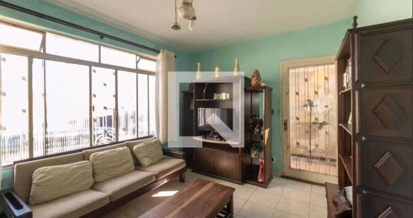Casa à Venda - Bosque da Saúde, 2 Quartos,  96 m2