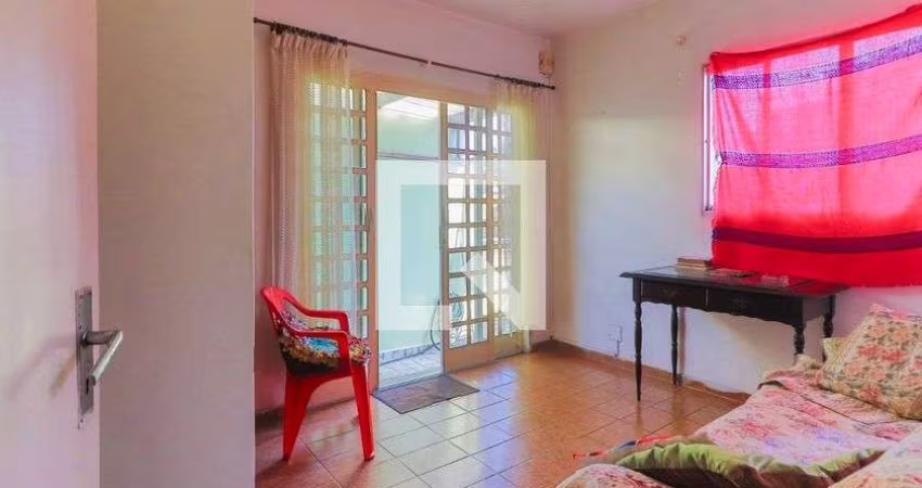 Casa à Venda - Jardim Éster Yolanda, 2 Quartos,  120 m2