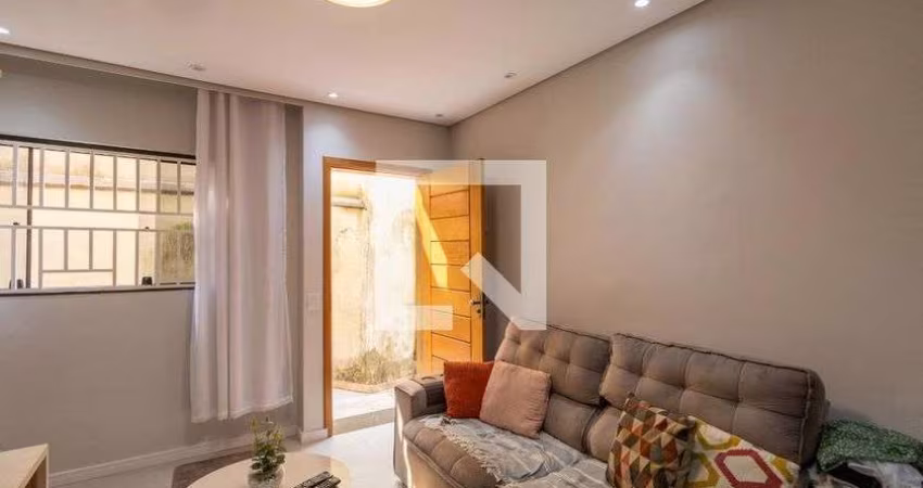 Casa à Venda - Vila Jacuí, 2 Quartos,  70 m2