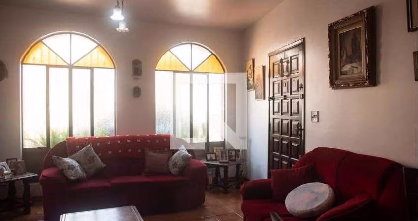 Casa à Venda - Saúde, 2 Quartos,  89 m2