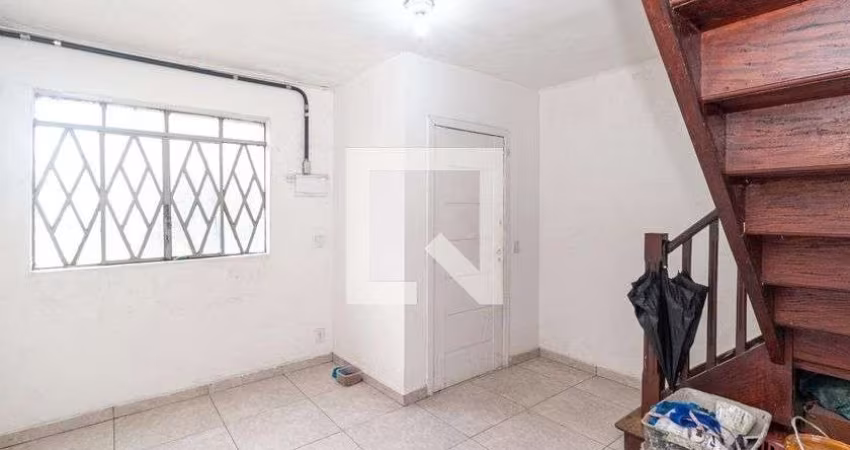 Casa à Venda - Penha de França, 2 Quartos,  64 m2