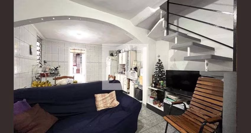 Casa à Venda - Saúde, 3 Quartos,  80 m2