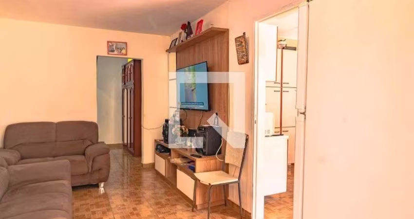 Casa à Venda - Vila Campestre, 2 Quartos,  120 m2