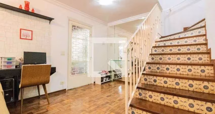 Casa com 3 quartos à venda na Rua Professora Flora Lopes de Oliveira, --, Vila Campestre, São Paulo