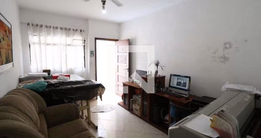 Casa à Venda - Vila Guilhermina, 3 Quartos,  130 m2