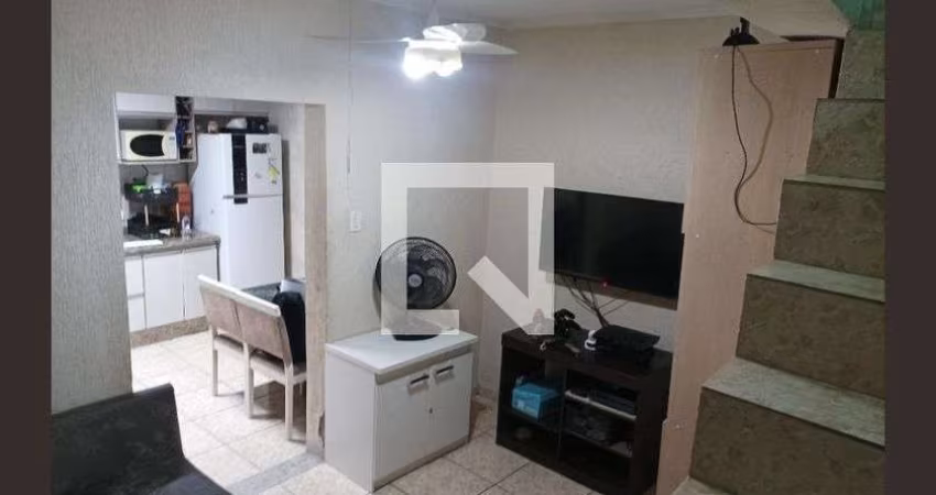 Casa à Venda - Parque São Lucas, 3 Quartos,  89 m2
