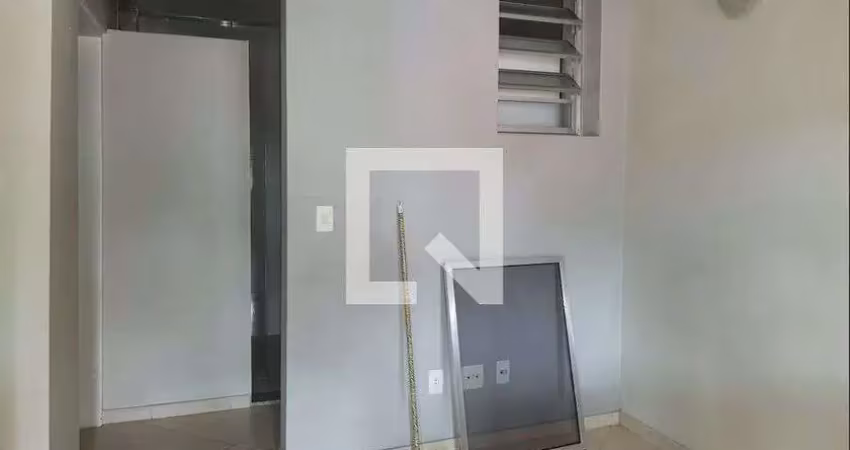 Casa à Venda - Santana, 1 Quarto,  50 m2