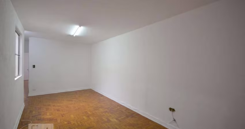 Apartamento à Venda - Aclimação, 2 Quartos,  95 m2