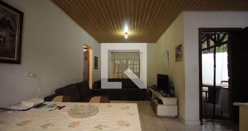 Casa à Venda - Jardim Monte Kemel, 2 Quartos,  175 m2