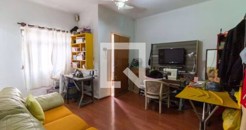 Casa à Venda - Ipiranga, 2 Quartos,  100 m2