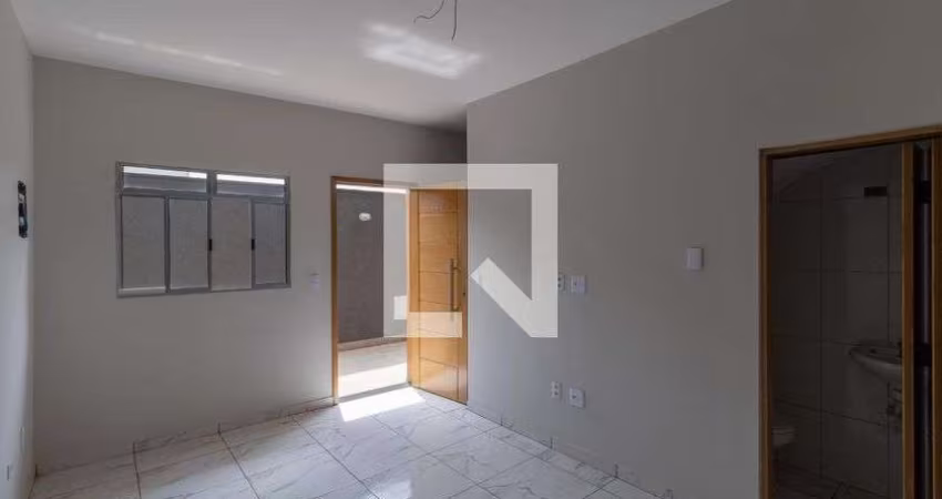 Casa à Venda - Itaquera, 2 Quartos,  66 m2