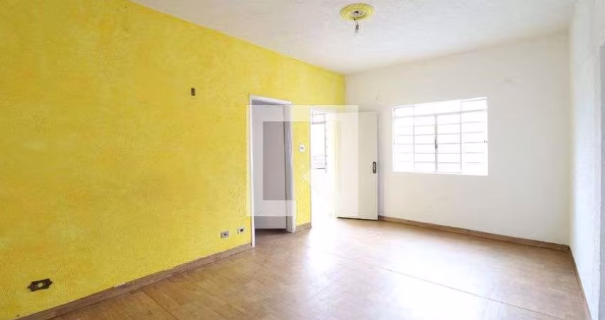 Casa à Venda - Vila Constança , 2 Quartos,  200 m2