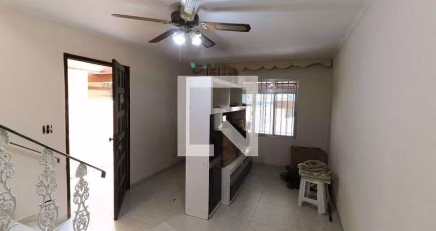 Casa à Venda - Jardim Éster Yolanda, 3 Quartos,  127 m2