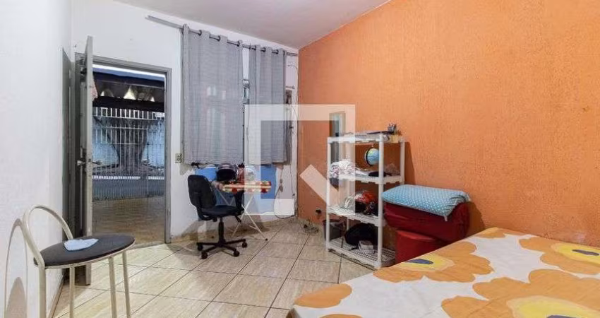 Casa à Venda - Vila das Mercês, 3 Quartos,  100 m2