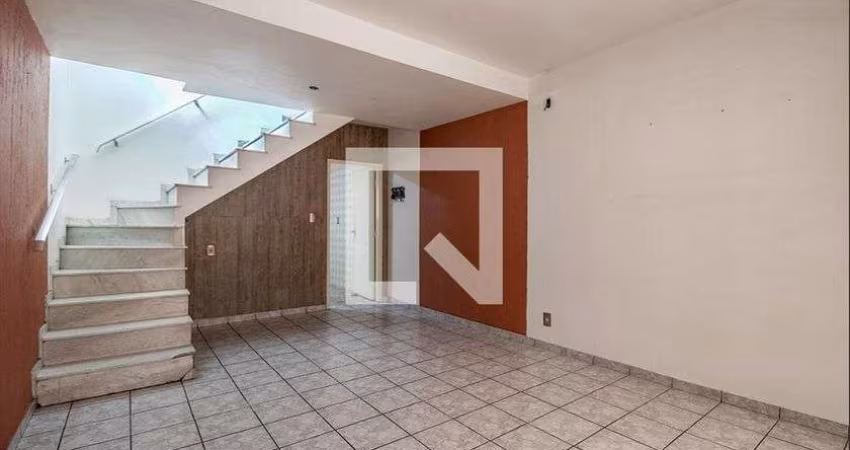 Casa à Venda - Vila das Mercês, 2 Quartos,  130 m2