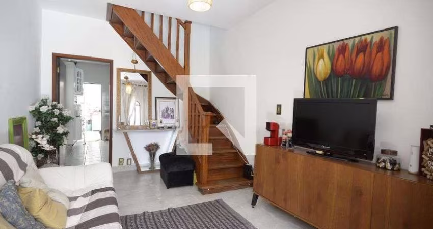 Casa à Venda - Ipiranga, 2 Quartos,  120 m2