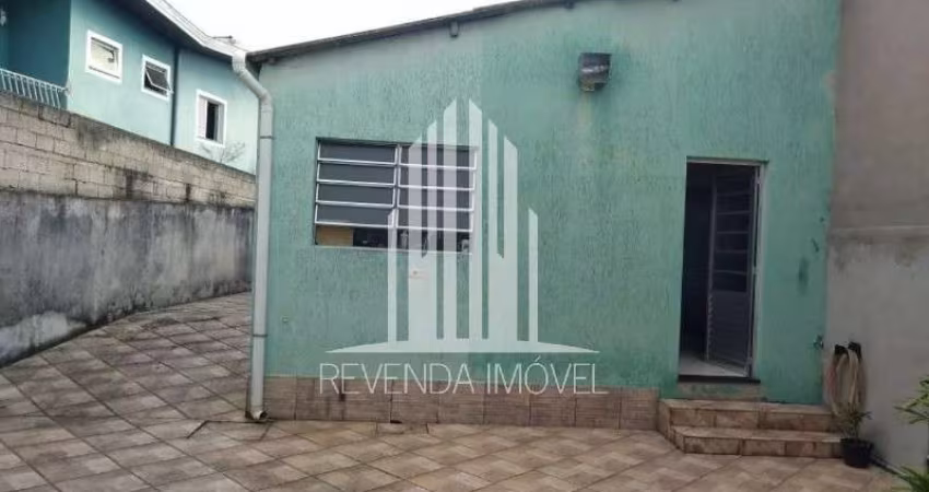 Imperdível oportunidade de investimento: Casa à venda em São Paulo-SP, no Jardim dos Manacás, 2 quartos, 1 suíte, 3 banheiros, 6 vagas de garagem, 100m².
