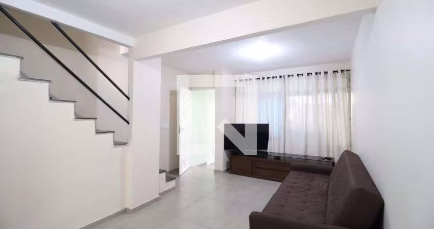 Casa à Venda - Vila Constança , 2 Quartos,  73 m2