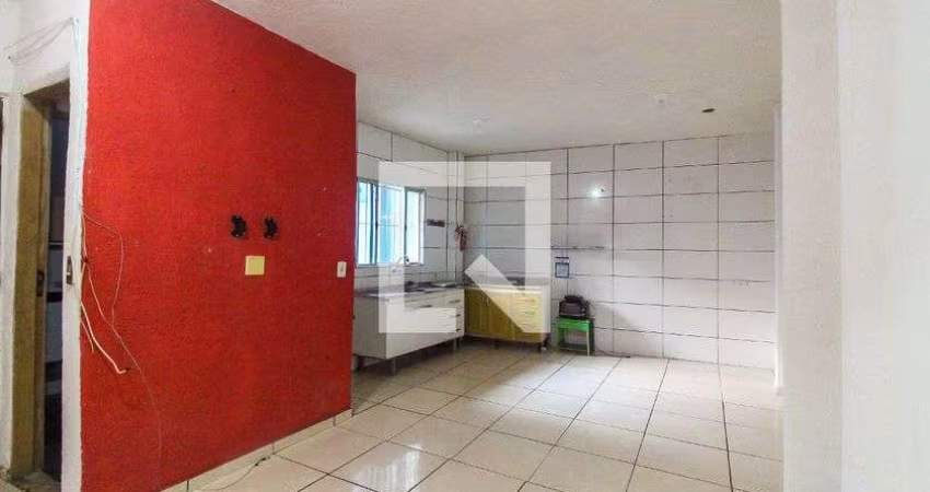 Casa à Venda - Itaquera, 2 Quartos,  62 m2