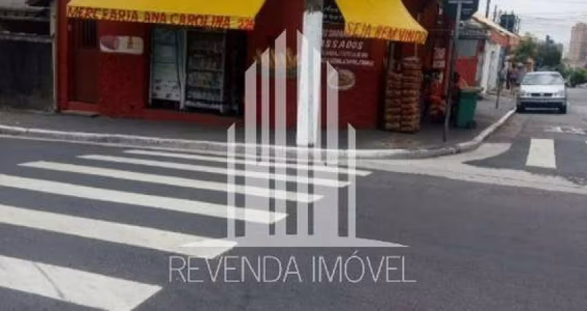Oportunidade Única: Ponto Comercial à Venda em São Paulo-SP, Bairro Água Funda, 200m², 1 Sala e 2 Banheiros