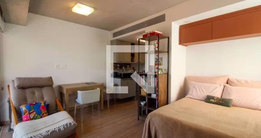 Apartamento à Venda - Vila Madalena, 1 Quarto,  31 m2
