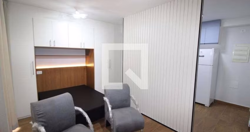 Apartamento à Venda - Água Fria, 1 Quarto,  28 m2