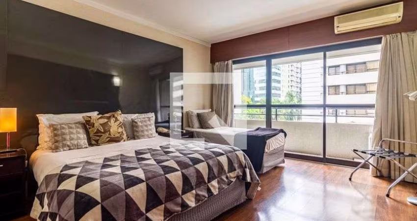 Apartamento à Venda - Paraíso, 1 Quarto,  33 m2