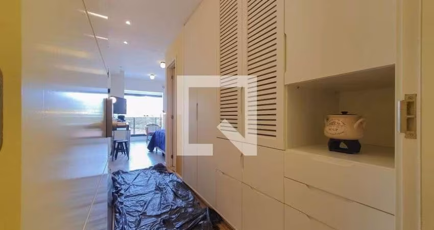 Apartamento à Venda - Vila Mariana, 1 Quarto,  26 m2