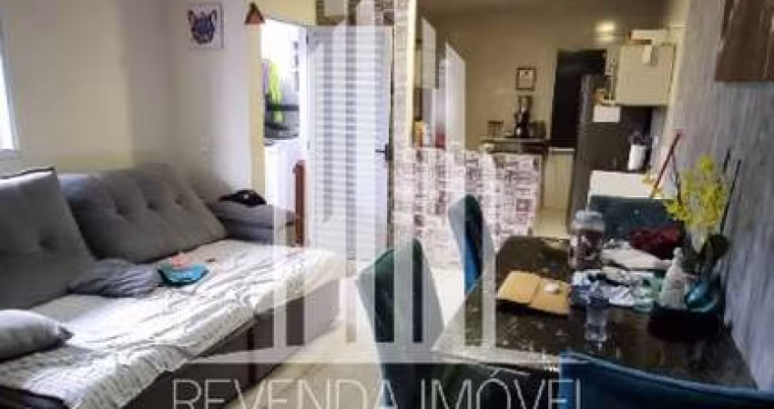 Casa à venda em São Paulo-SP, Parque Regina - 5 quartos, 2 salas, 4 banheiros, 2 vagas de garagem, 220m²!