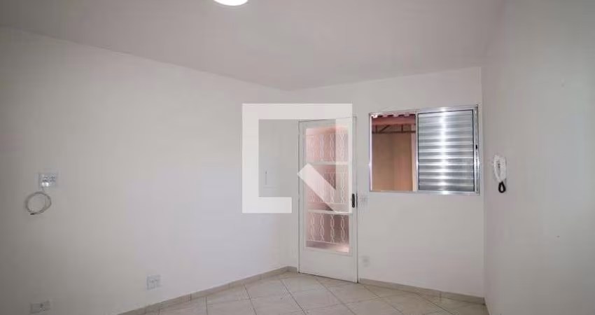 Casa à Venda - Vila Mazzei, 2 Quartos,  95 m2