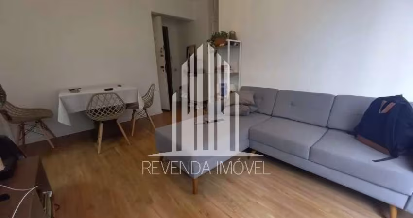 Imperdível: Apartamento à venda no Condomínio Edifício Saint Laurent Vila Olímpia,! 1 quarto, 2 banheiros, 01 vaga de garagem, 43,00 m² de área.