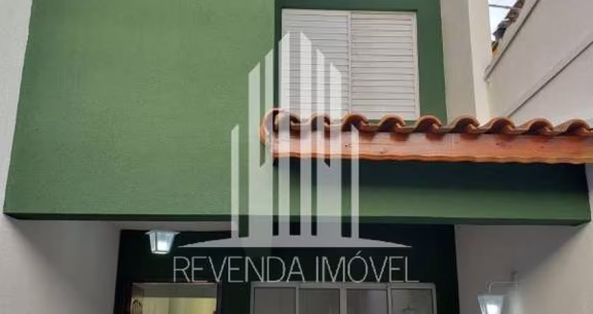 Casa à venda em São Paulo-SP: 2 quartos, 2 suítes, sala, 3 banheiros, 2 vagas, 100m² no Jardim Arize. Imperdível!