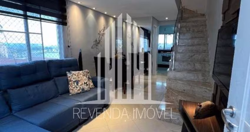 Imperdível oportunidade: Casa à venda em São Paulo-SP, Jardim Cristal! 2 quartos, 2 banheiros, 1 vaga, 71,00 m² de área.