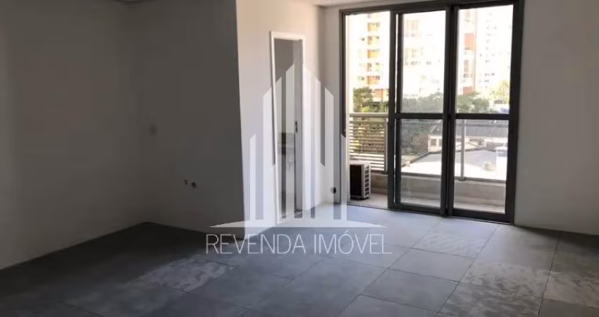 Sala Comercial à venda em Condomínio na Vila Cordeiro, São Paulo-SP: 1 Sala, 1 Vaga de Garagem, 35m².