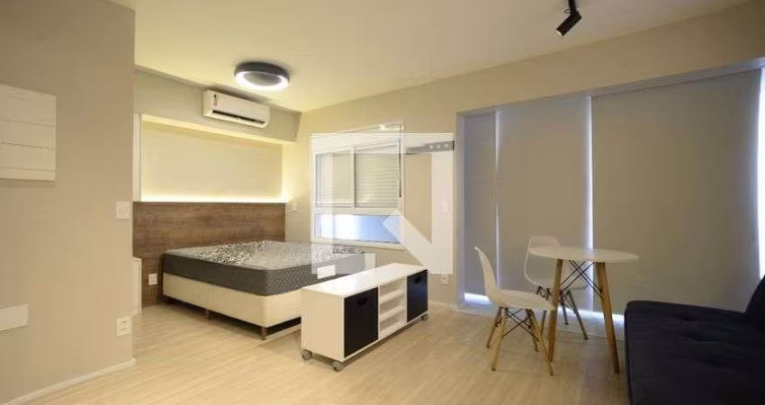 Apartamento à Venda - Vila Mariana, 1 Quarto,  32 m2