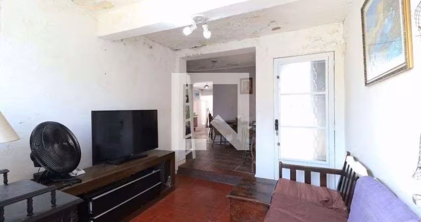 Casa à Venda - Vila Constança , 2 Quartos,  160 m2
