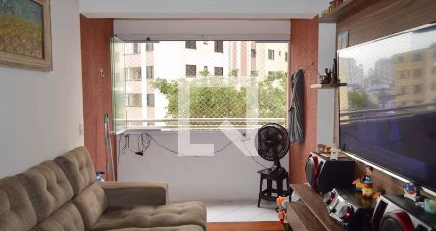 Apartamento à Venda - Liberdade, 2 Quartos,  70 m2