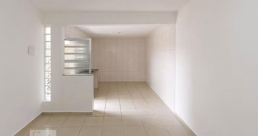 Casa à Venda - Vila Ema, 1 Quarto,  70 m2