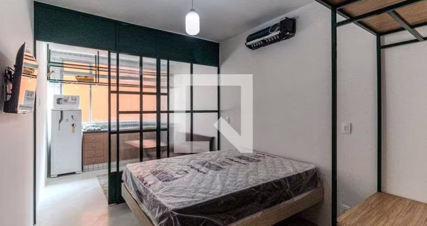 Apartamento à Venda - Santa Cecília, 1 Quarto,  29 m2