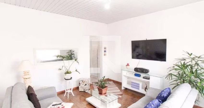 Casa à Venda - Vila Guilherme, 1 Quarto,  175 m2