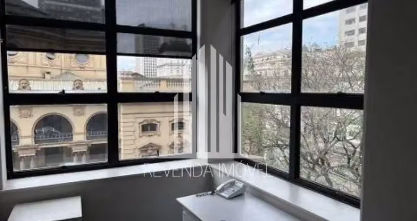 Conjunto comercial no centro de são paulo com 6 salas