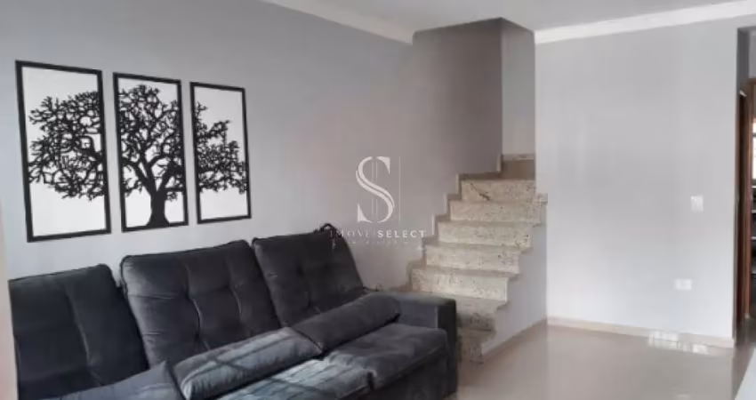 Sobrado residencial de 80m² possui dois dormitórios, três banheiros e duas vagas á venda no butantâ