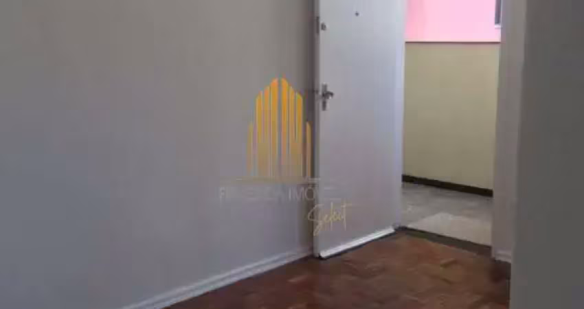 May apartamento residencial de 48m²  possui 2 dormitórios , 1 banheiro e 1 vaga á venda no jabaquara