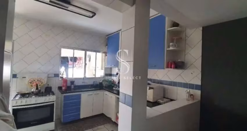 Casa de vila no jardim das esmeraldas de 85m² com 2 dormitórios e 3 banheiros a venda