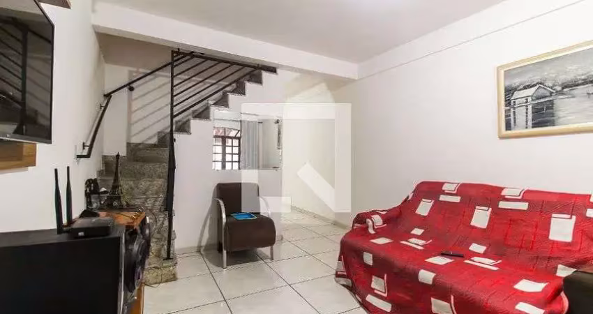 Casa com 2 quartos à venda na Rua Harry Dannenberg, --, Vila Carmosina, São Paulo