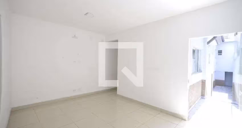 Casa com 6 quartos à venda na Rua Doutor José Maria Azevedo, --, Cambuci, São Paulo