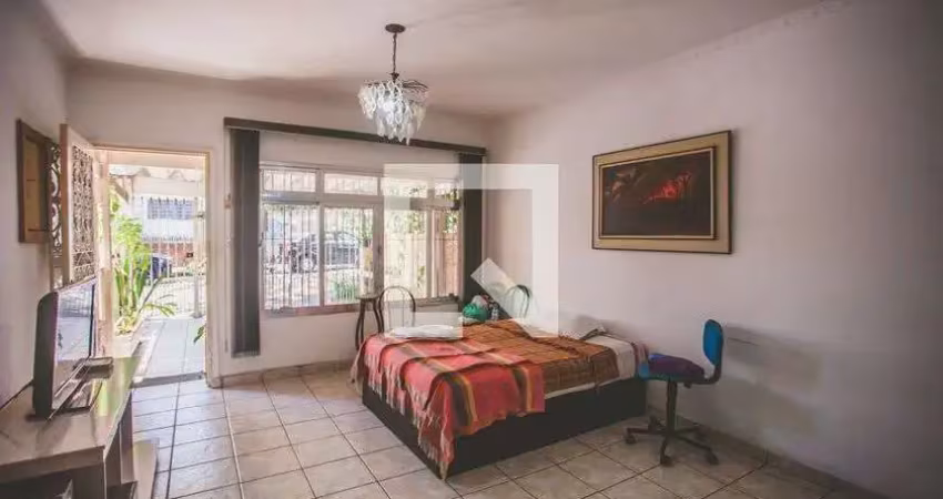 Casa com 2 quartos à venda na Rua das Camélias, --, Chácara Inglesa, São Paulo