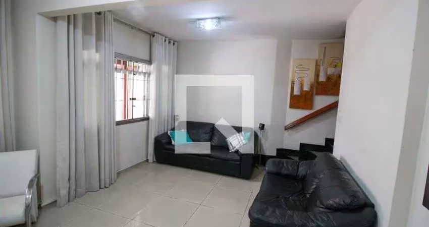 Casa com 3 quartos à venda na Rua Ricardo Vilela, --, Vila Esperança, São Paulo