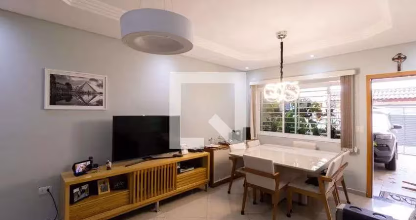Casa com 3 quartos à venda na Rua Guilherme Rudge, --, Vila Ré, São Paulo