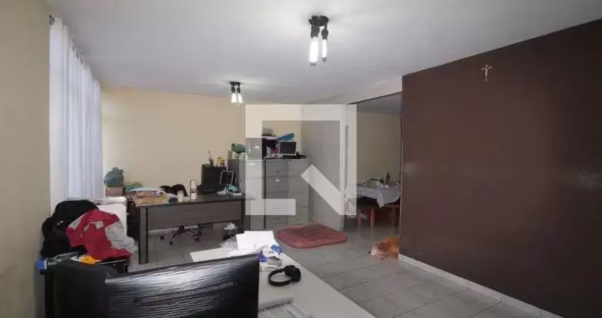Casa com 3 quartos à venda na Rua Mandaguaí, --, Vila Ré, São Paulo